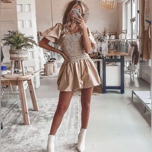 Amazing Lace Nash Knows Best Natural Dress